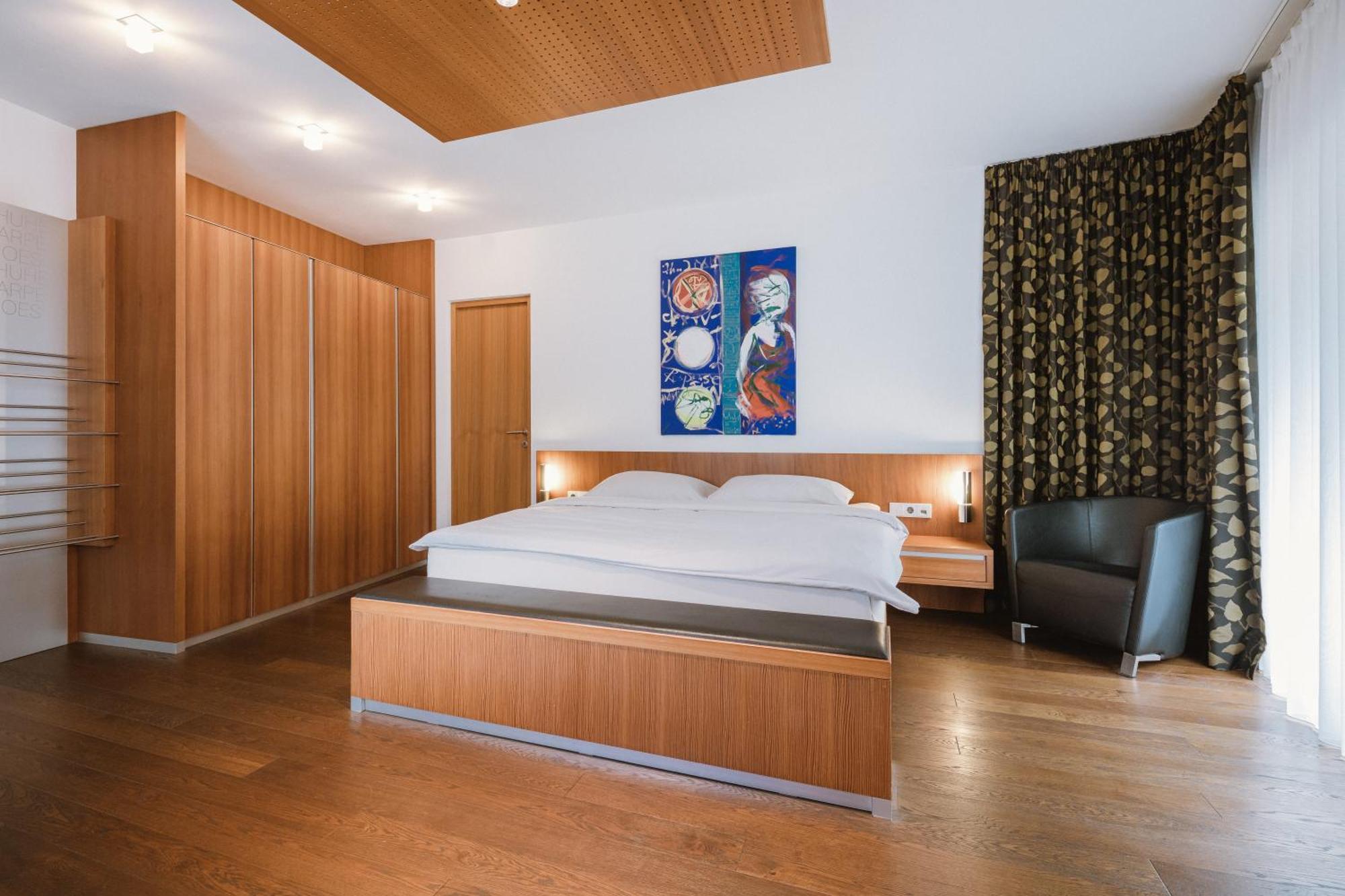 Lindenhof Pure Luxury & Spa Dolcevita Resort Натурно Екстер'єр фото